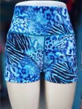CVG “Wild Things” 5 in. Blue Animal Print Women’s Athletic Shorts, Sz L